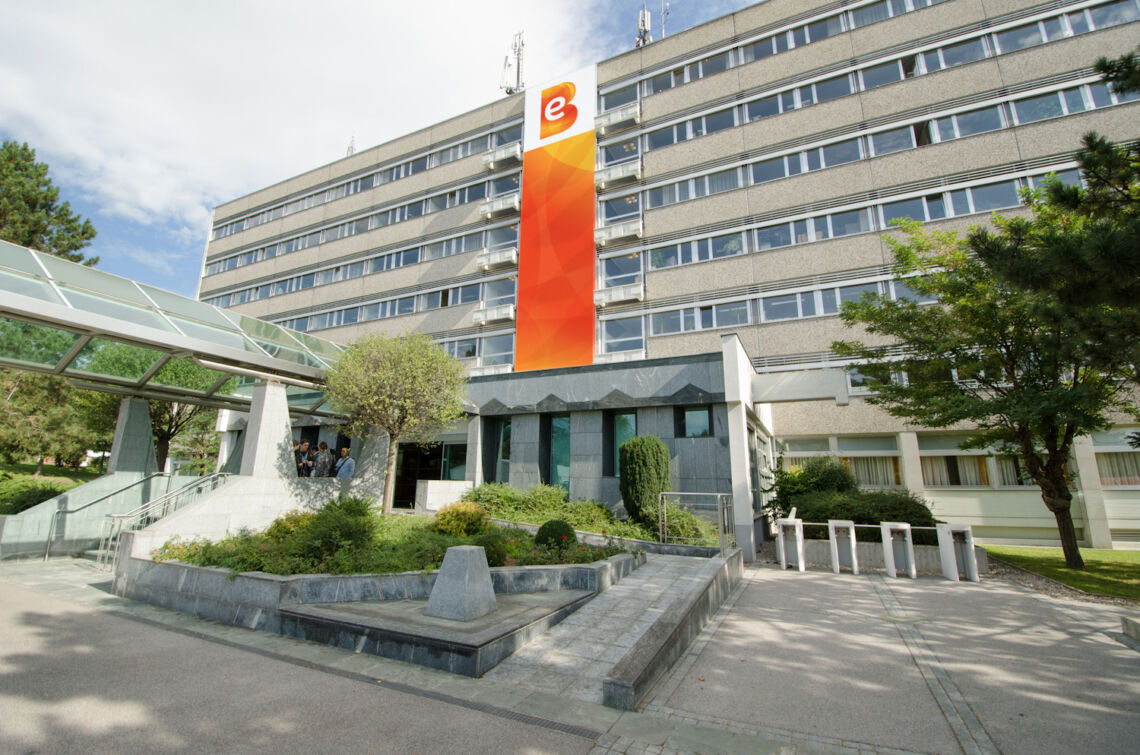 Energie Burgenland Branding Konzernzentrale Eingang